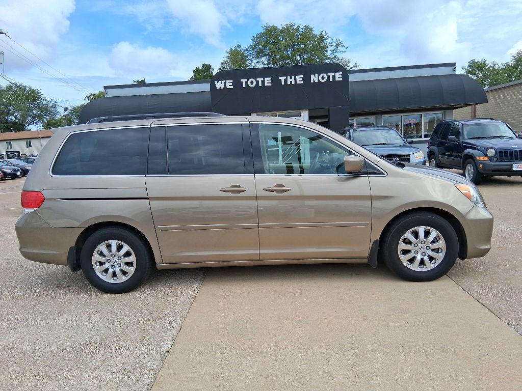 2010 Honda Odyssey Image 1