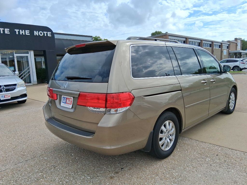2010 Honda Odyssey Image 5