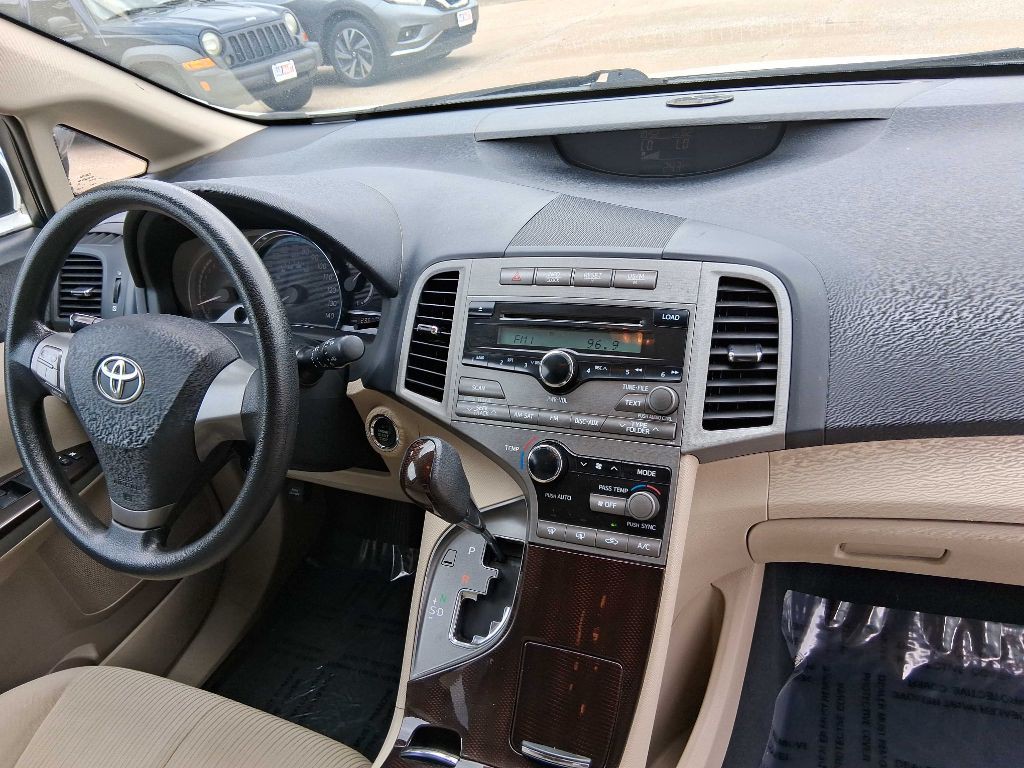 2009 Toyota Venza Image 10