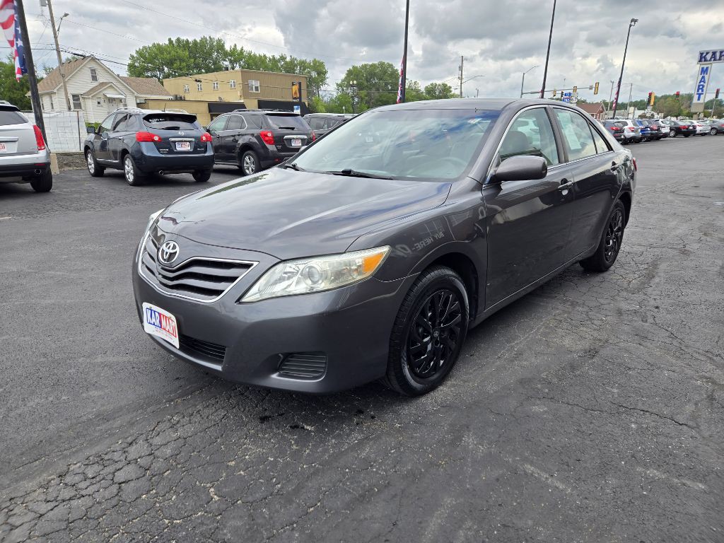 2010 Toyota Camry Image 4
