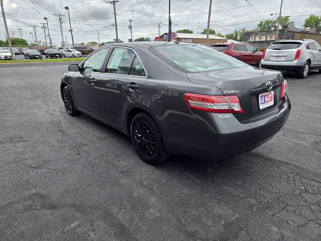 2010 Toyota Camry Image 6