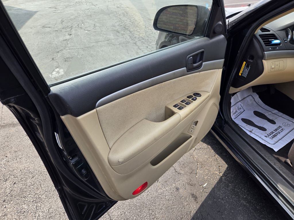 2009 Hyundai Sonata Image 11