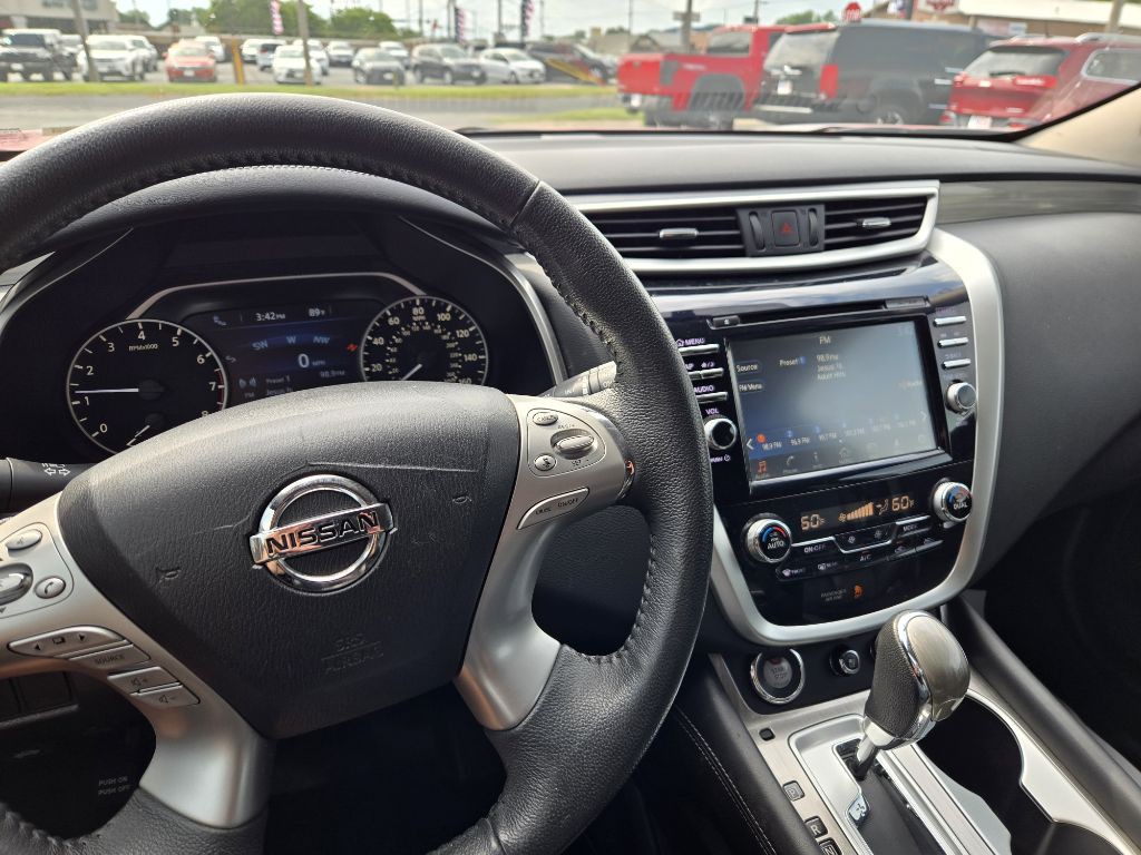 2017 Nissan Murano Image 16