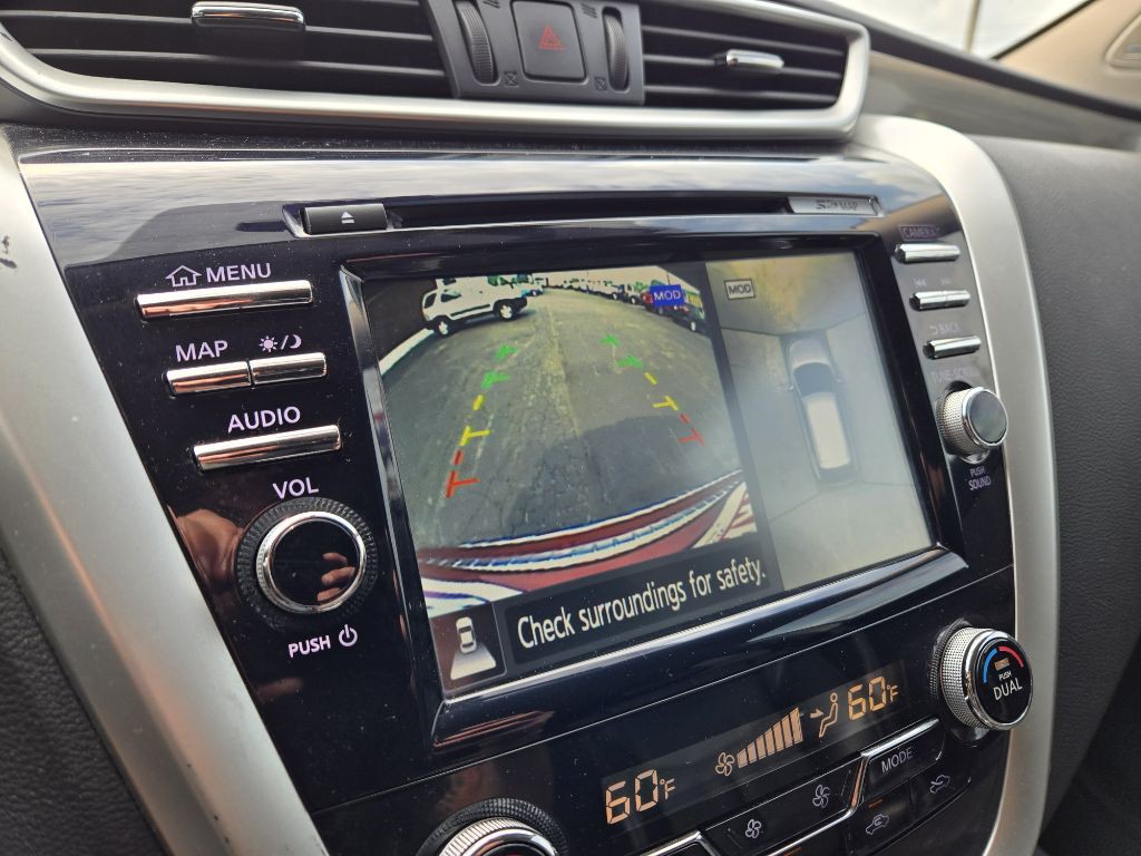 2017 Nissan Murano Image 19