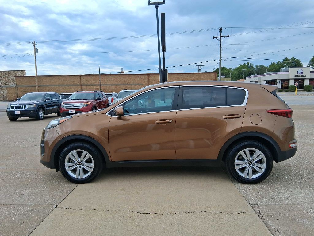 2017 Kia Sportage Image 2