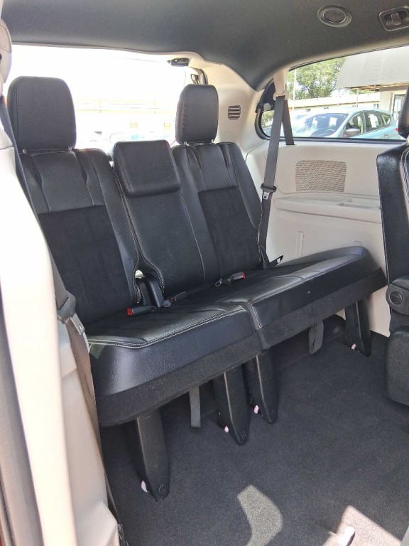 2014 Dodge Grand Caravan Image 8