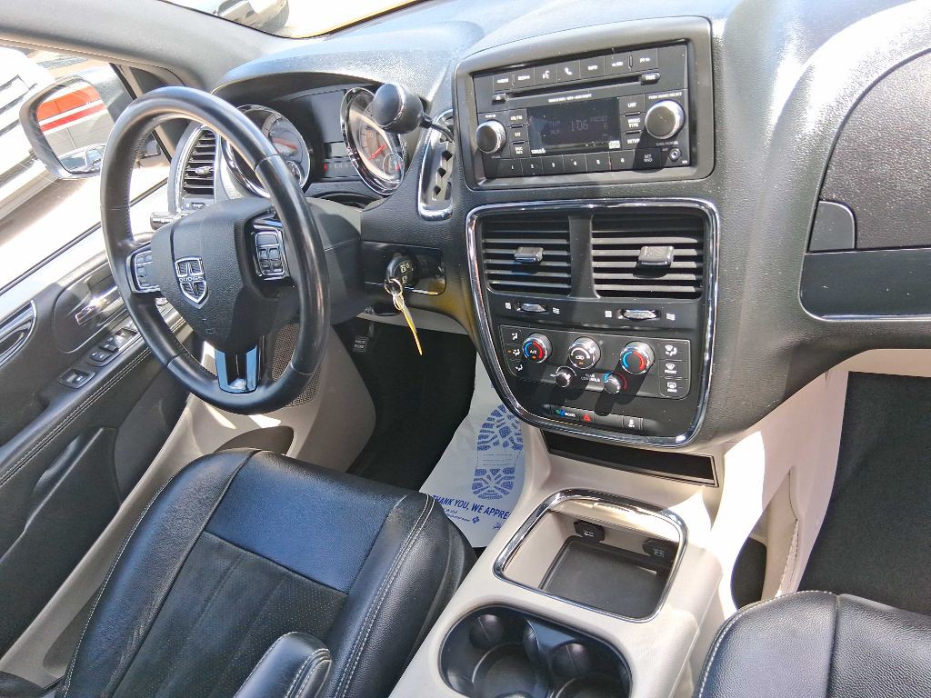 2014 Dodge Grand Caravan Image 11