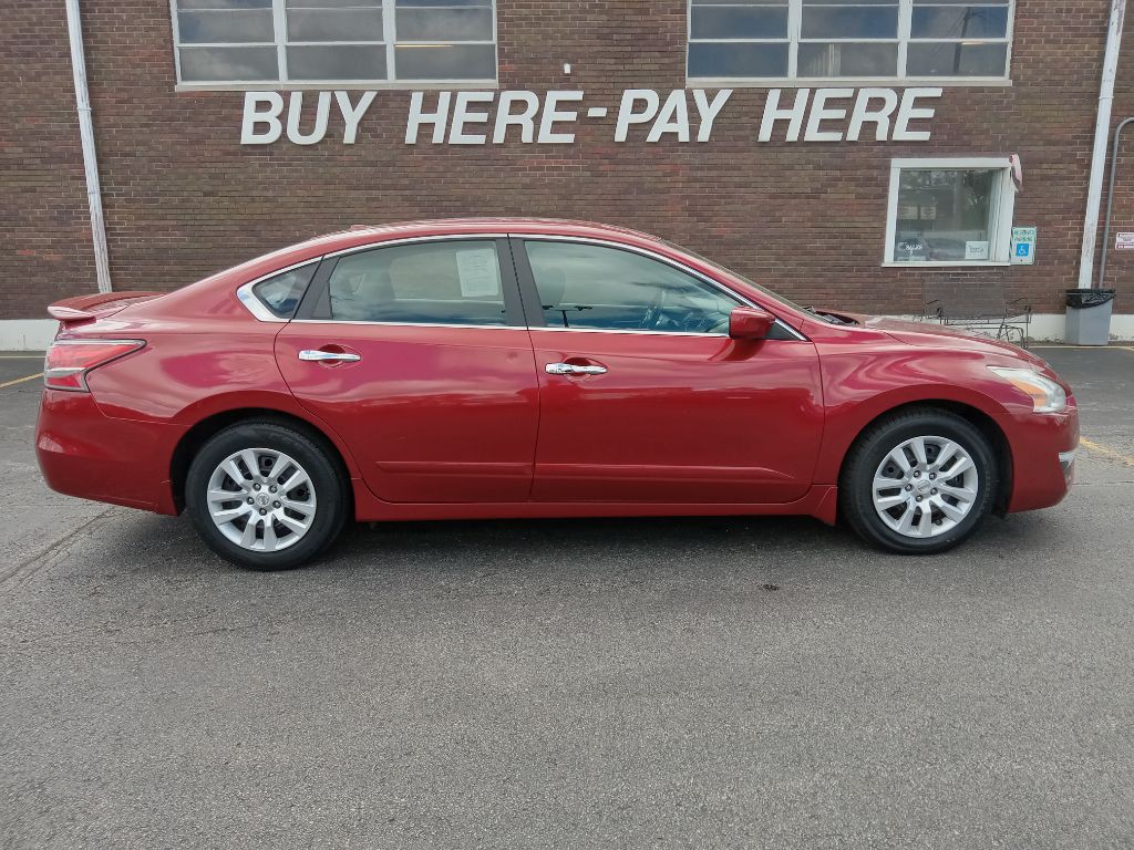 2014 Nissan Altima Image 1