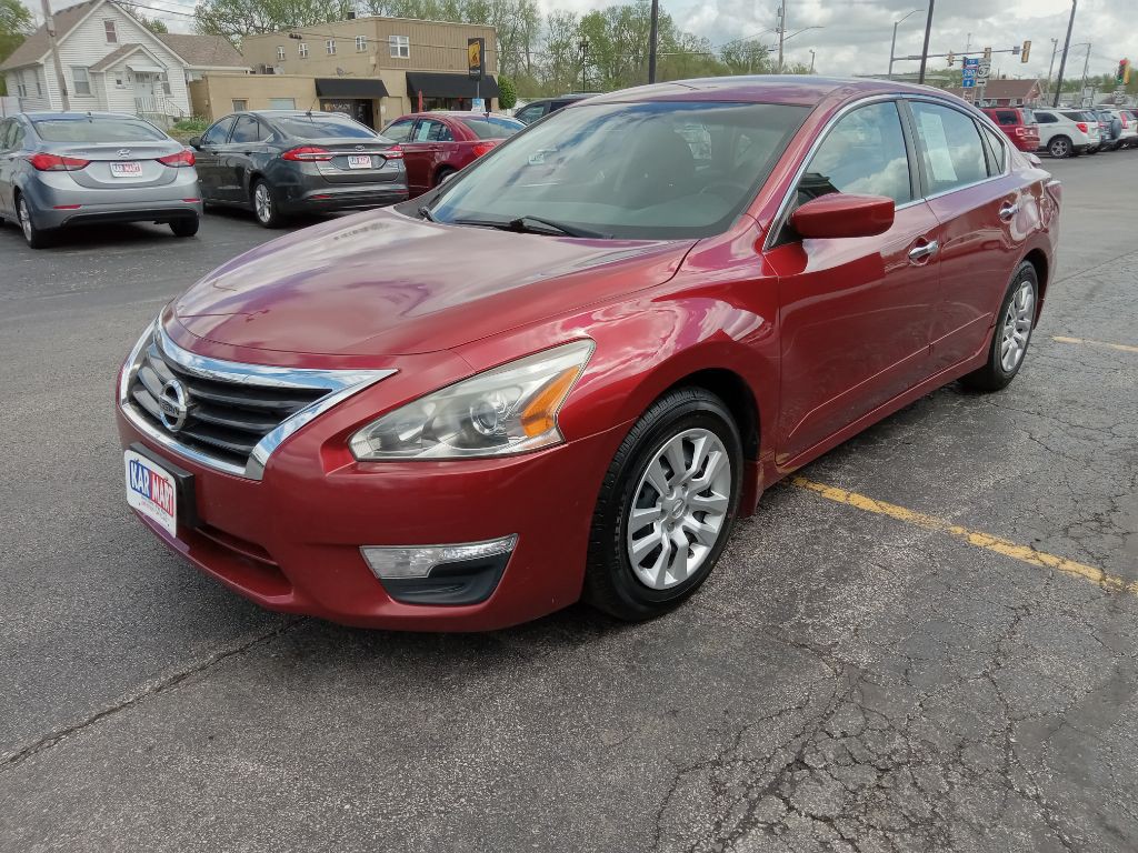 2014 Nissan Altima Image 4