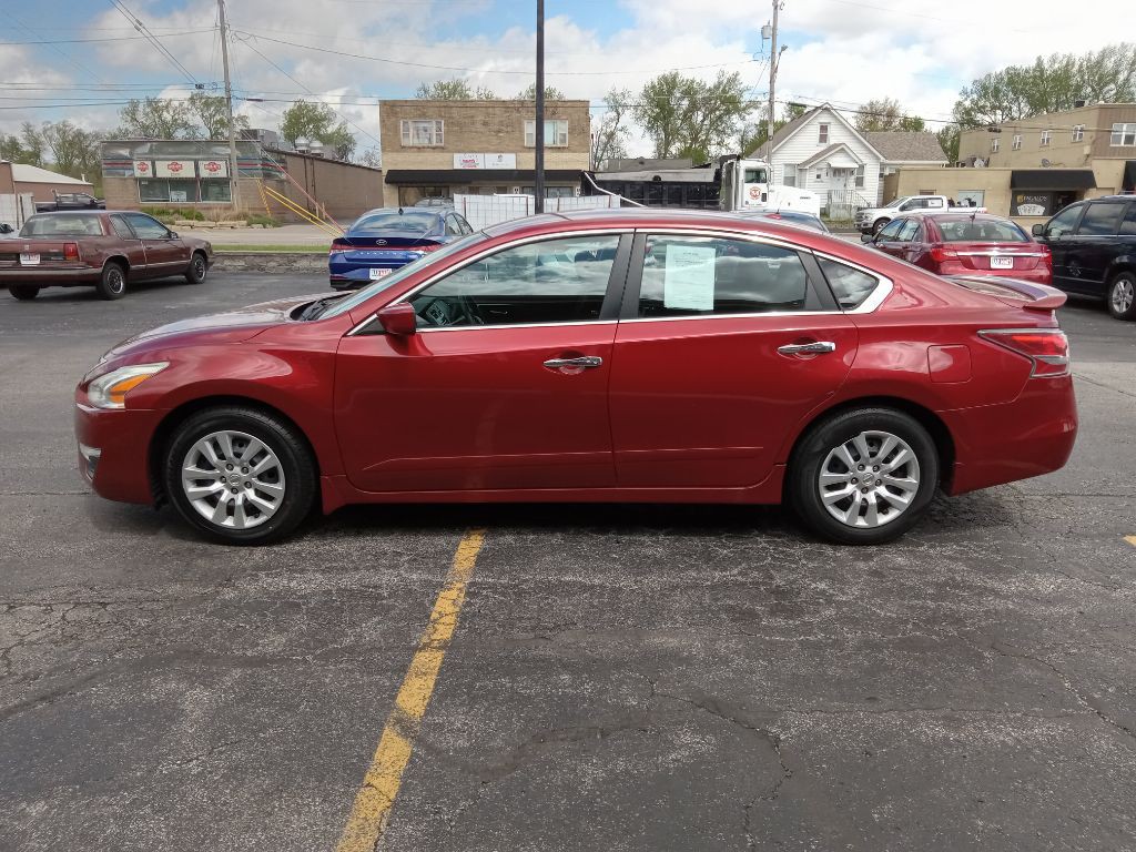 2014 Nissan Altima Image 5