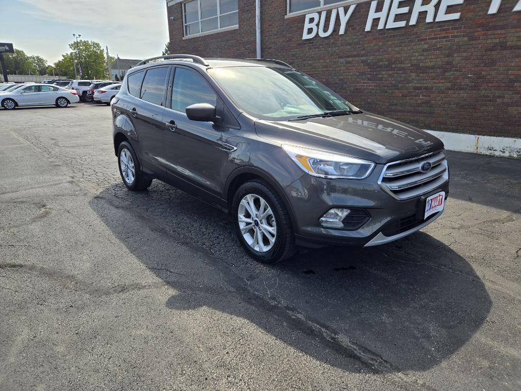 2018 Ford Escape Image 2