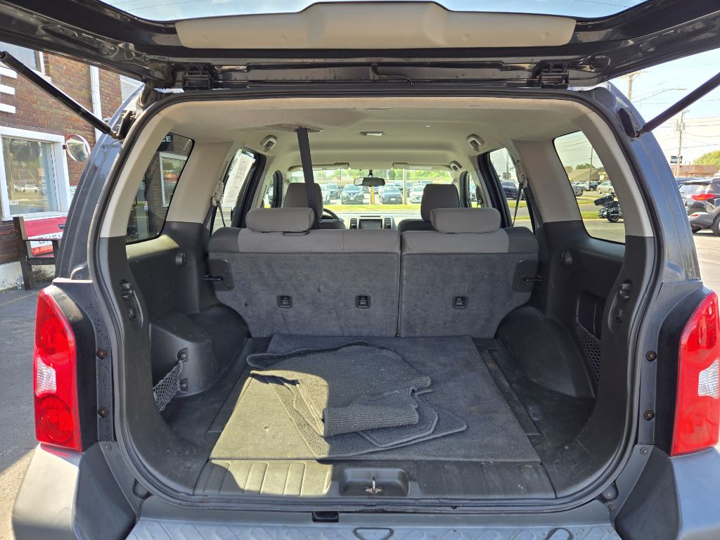 2011 Nissan Xterra Image 8