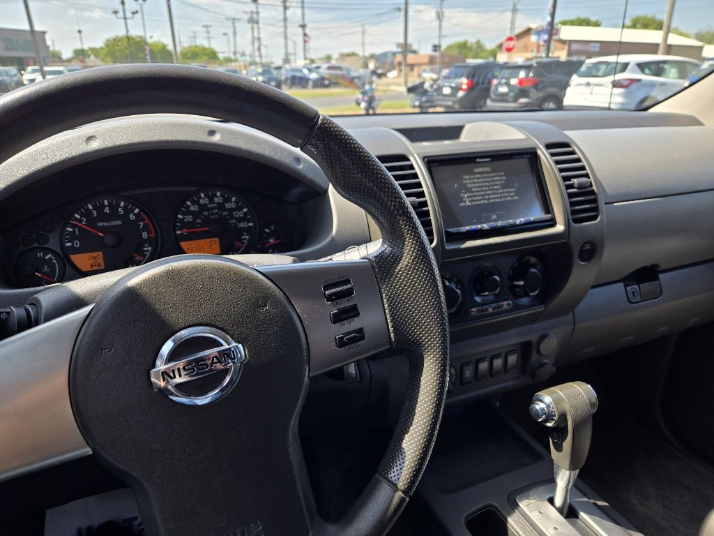 2011 Nissan Xterra Image 15