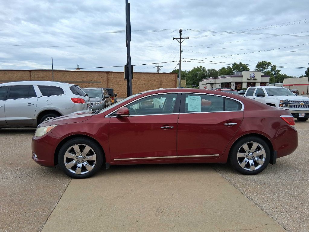 2010 Buick Lacrosse Image 2