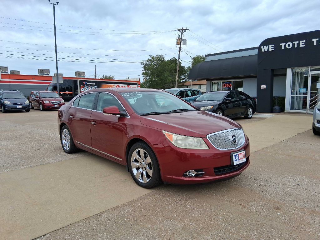 2010 Buick Lacrosse Image 4