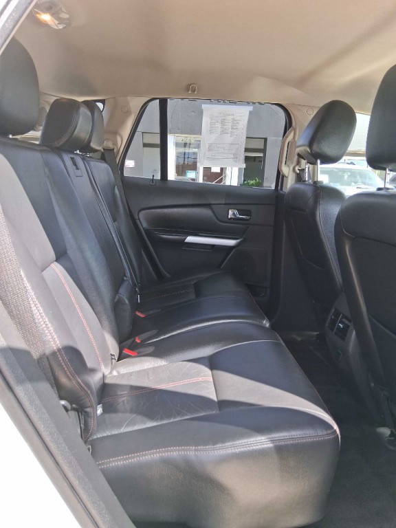 2013 Ford Edge Image 8