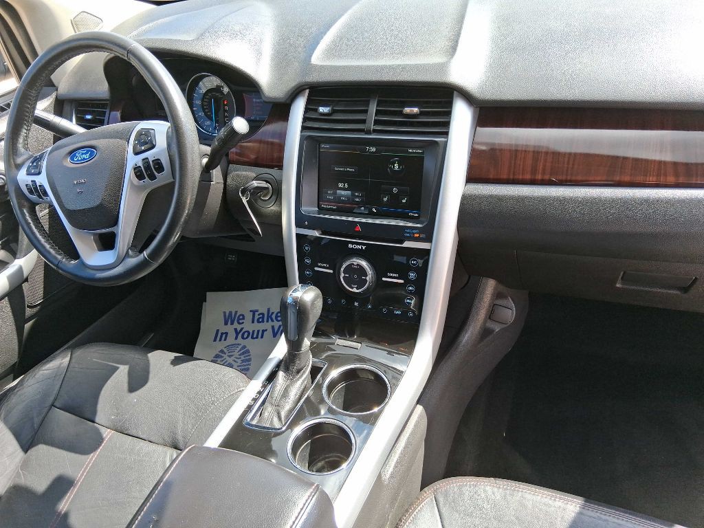 2013 Ford Edge Image 10