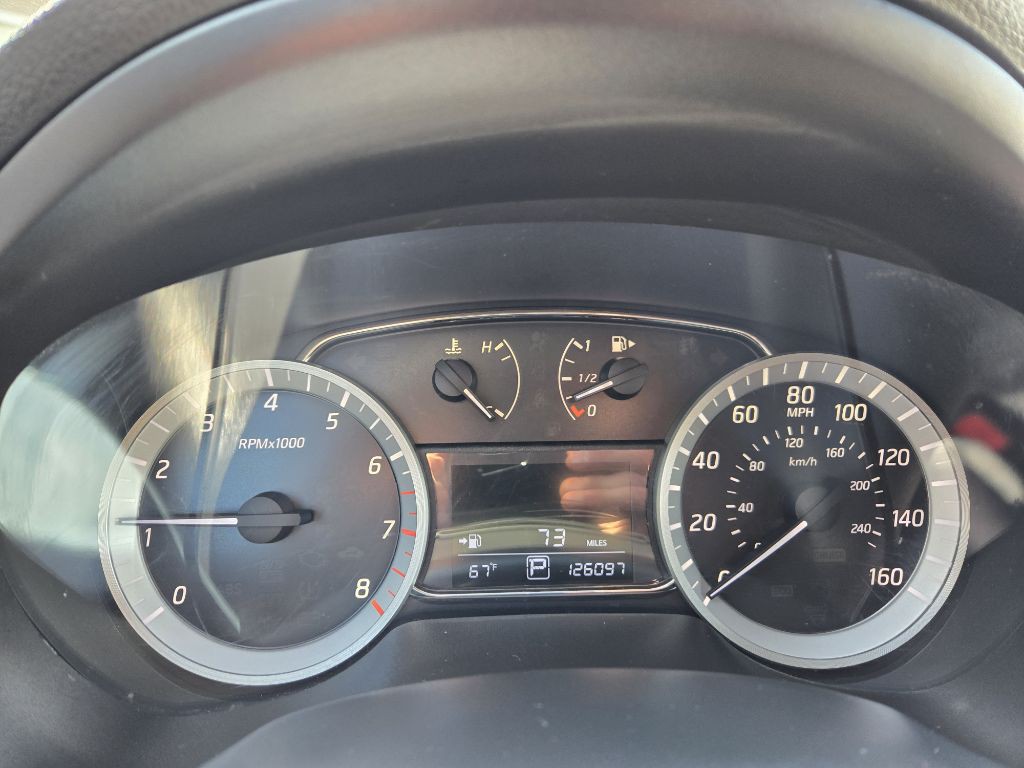 2015 Nissan Sentra Image 14
