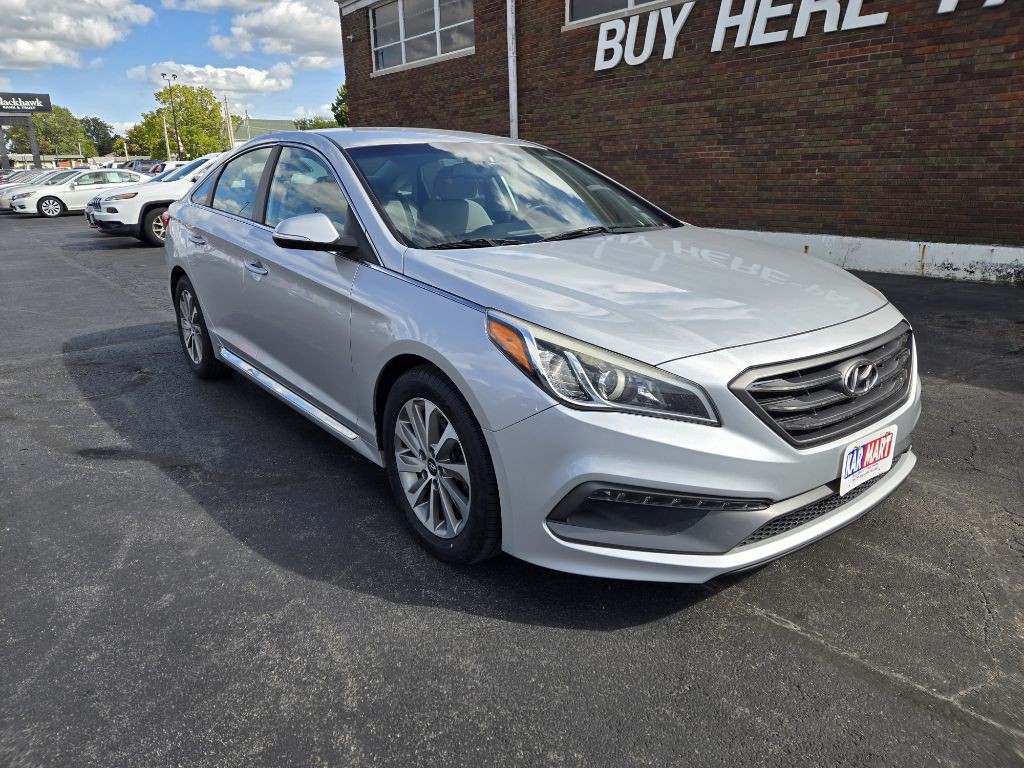 2015 Hyundai Sonata Image 2