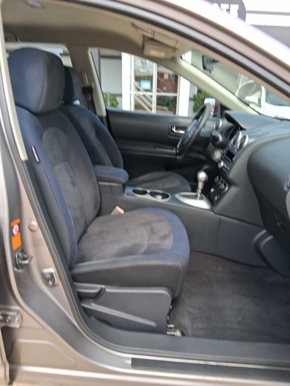 2009 Nissan Rogue Image 9