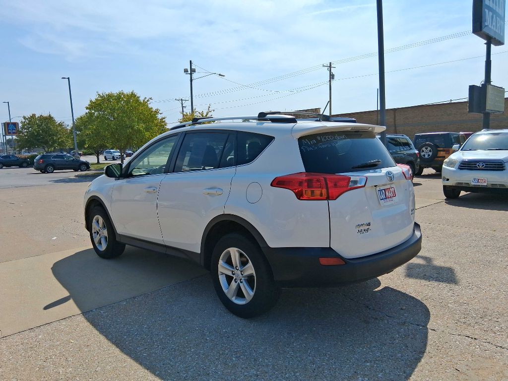 2013 Toyota Rav4 Image 6