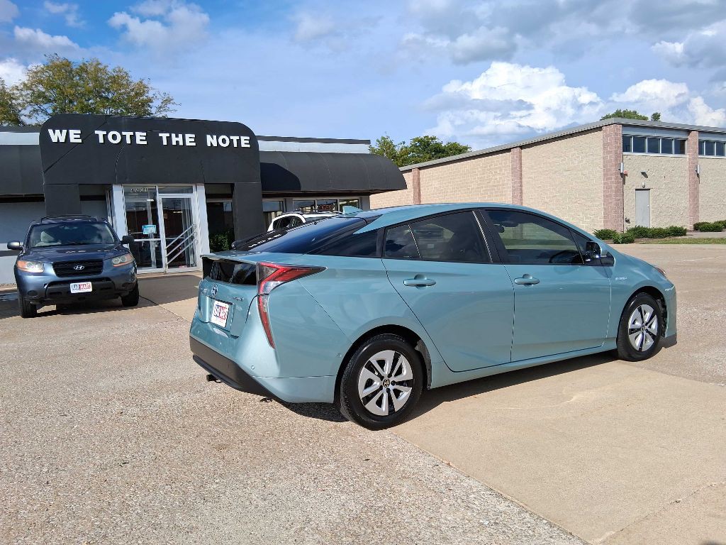 2018 Toyota Prius Image 5