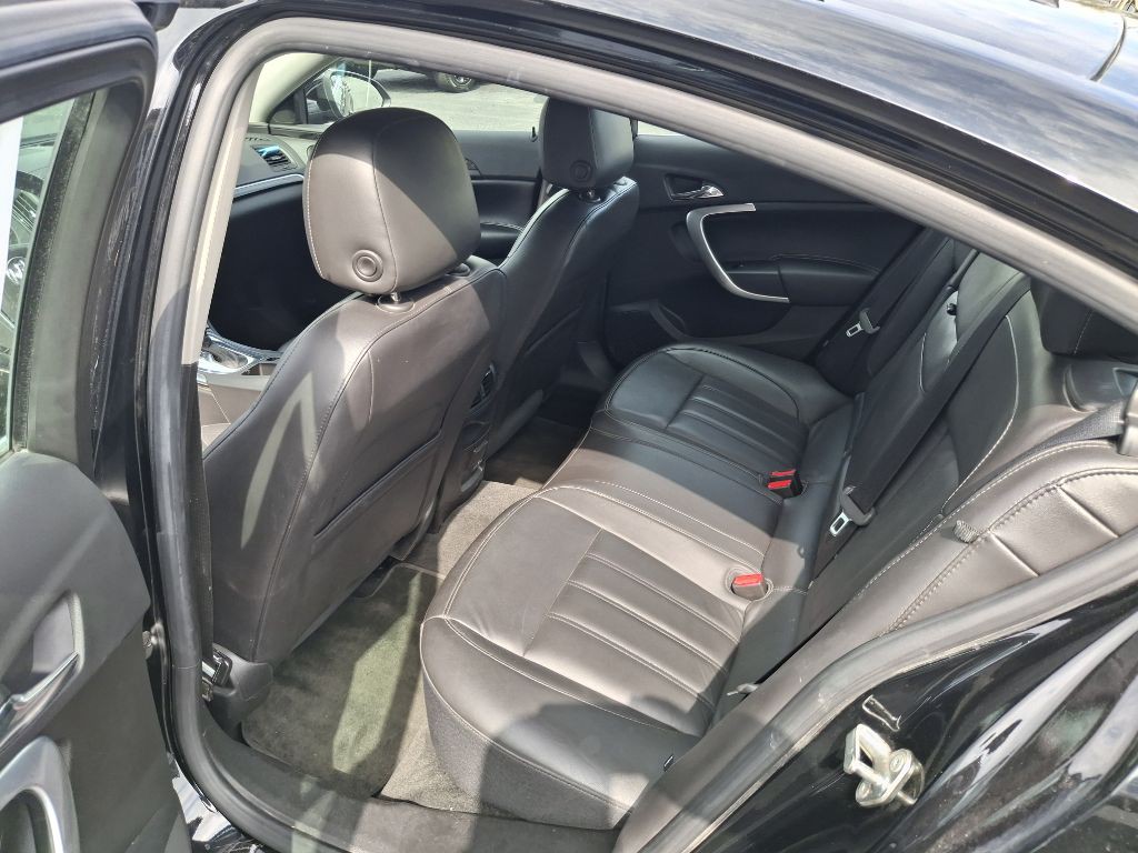 2016 Buick Regal Image 9