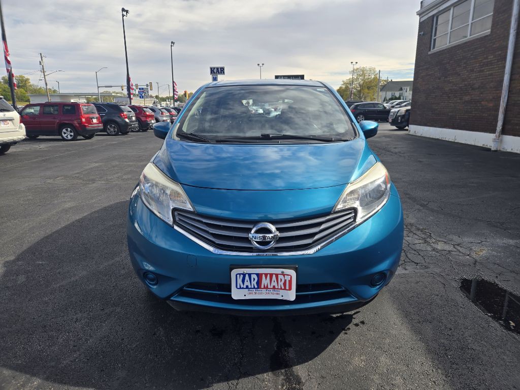 2015 Nissan Versa Image 3