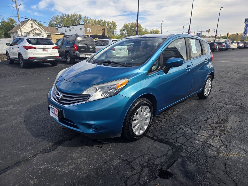 2015 Nissan Versa Image 4