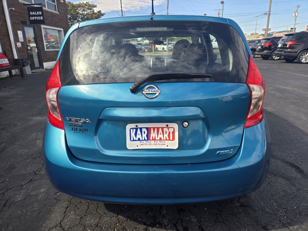 2015 Nissan Versa Image 7