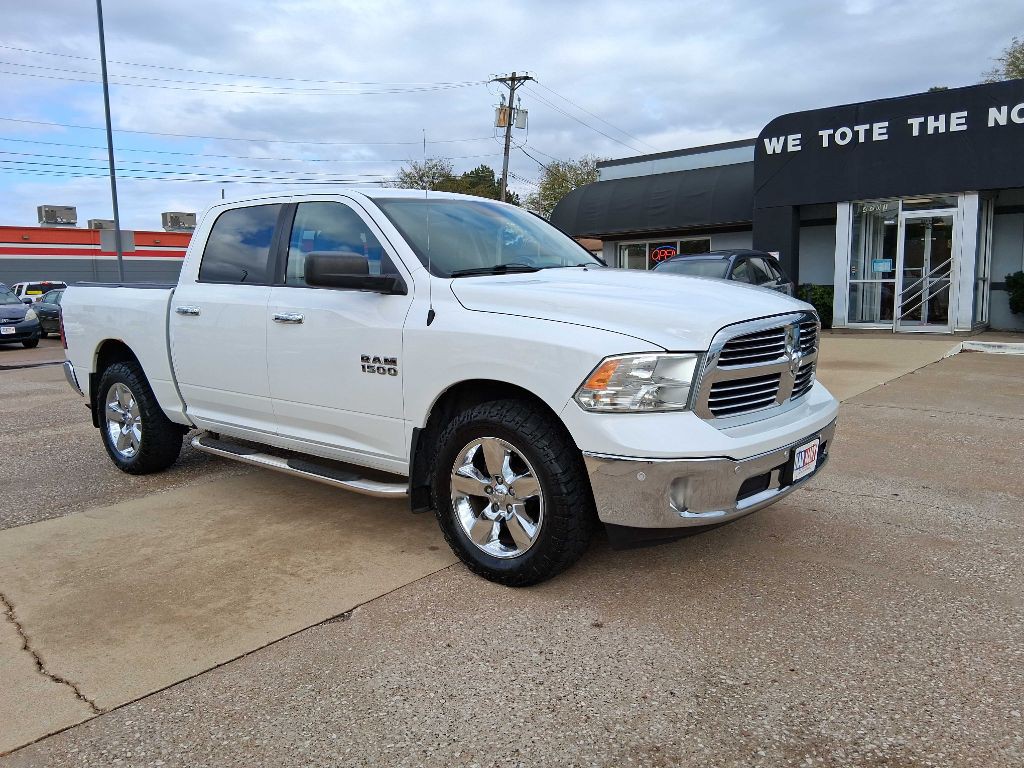 2015 RAM 1500 Image 4