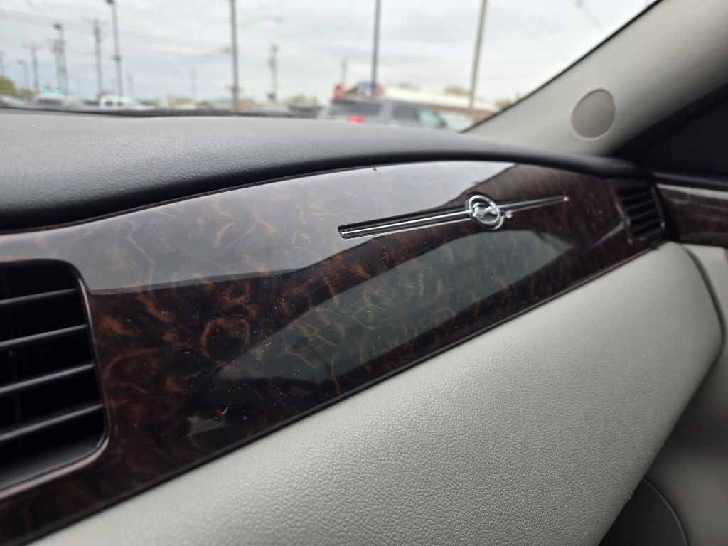 2012 Chevrolet Impala Image 15