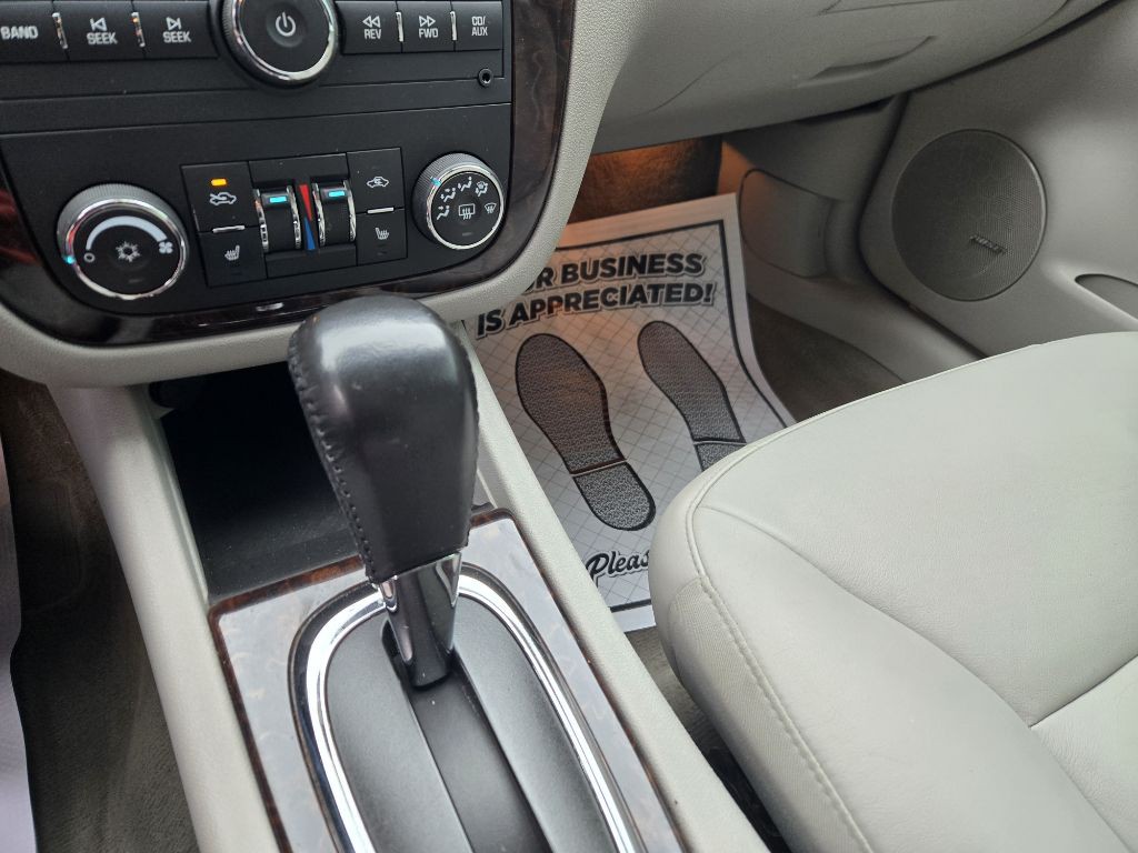 2012 Chevrolet Impala Image 16