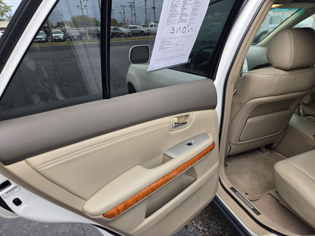 2007 Lexus RX Image 11