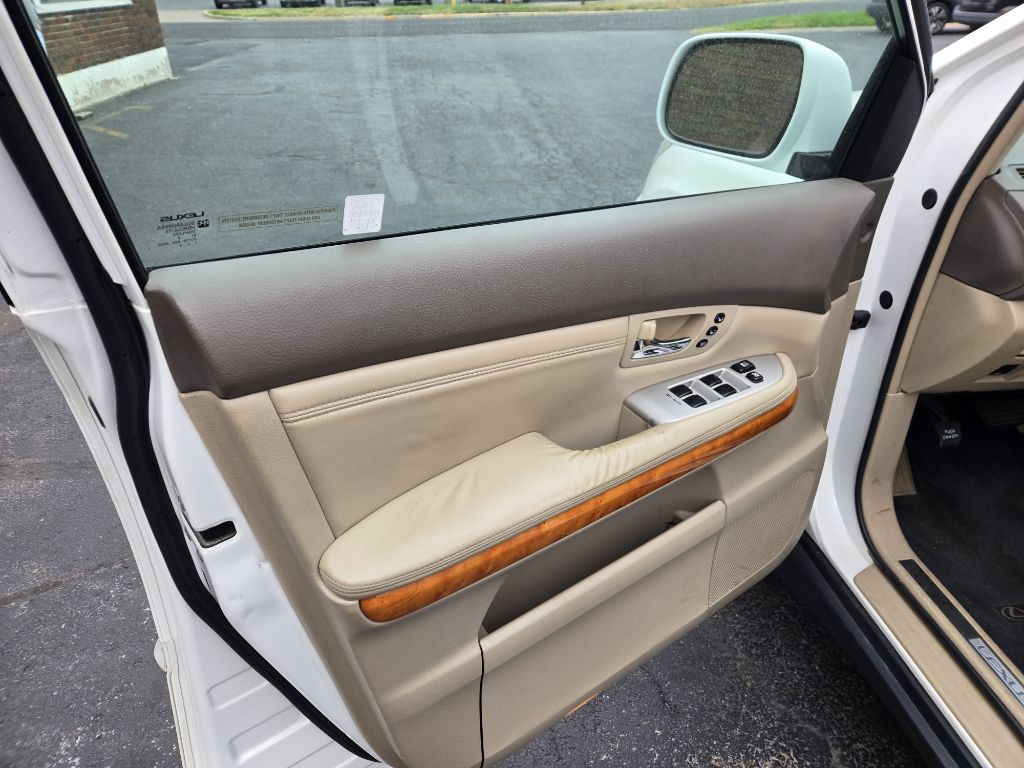 2007 Lexus RX Image 13