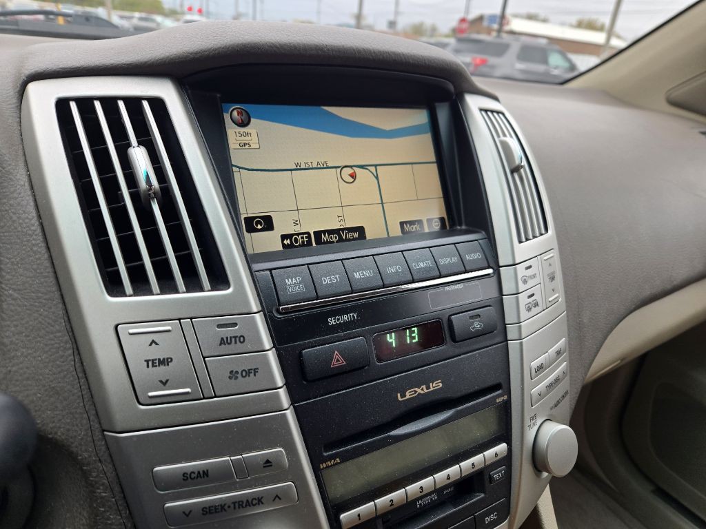 2007 Lexus RX Image 17