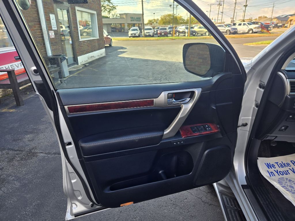 2010 Lexus GX 460 Image 12