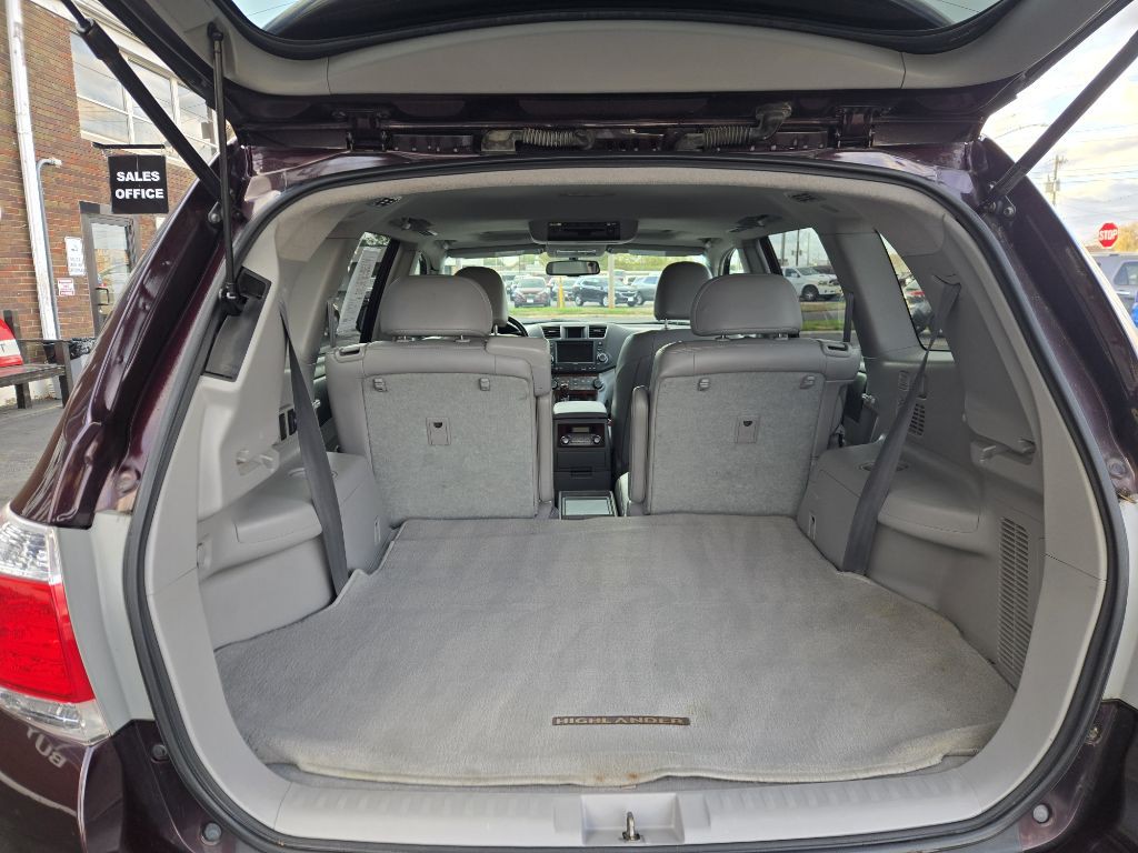 2011 Toyota Highlander Image 9