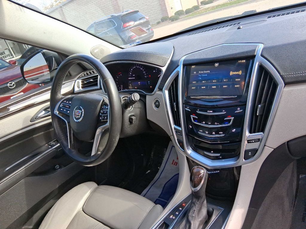 2013 Cadillac SRX Image 10