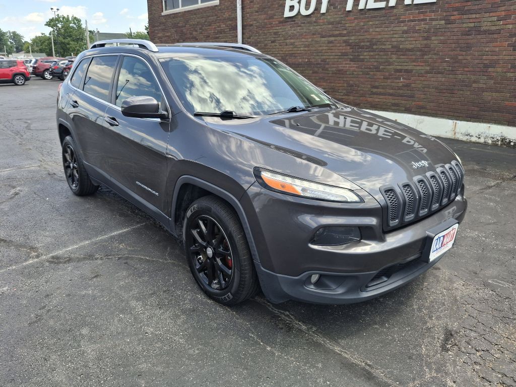 2017 Jeep Cherokee Image 2