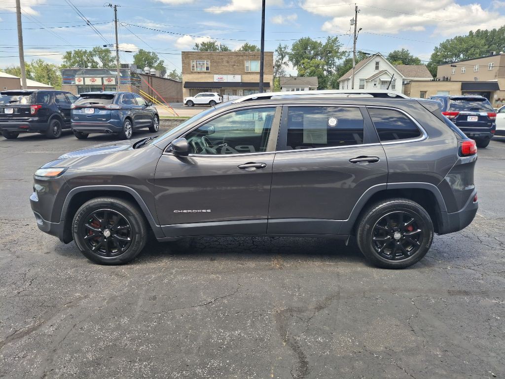 2017 Jeep Cherokee Image 5
