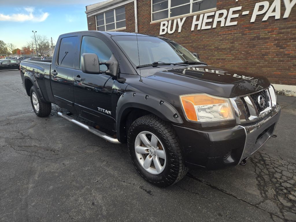 2012 Nissan Titan Image 2
