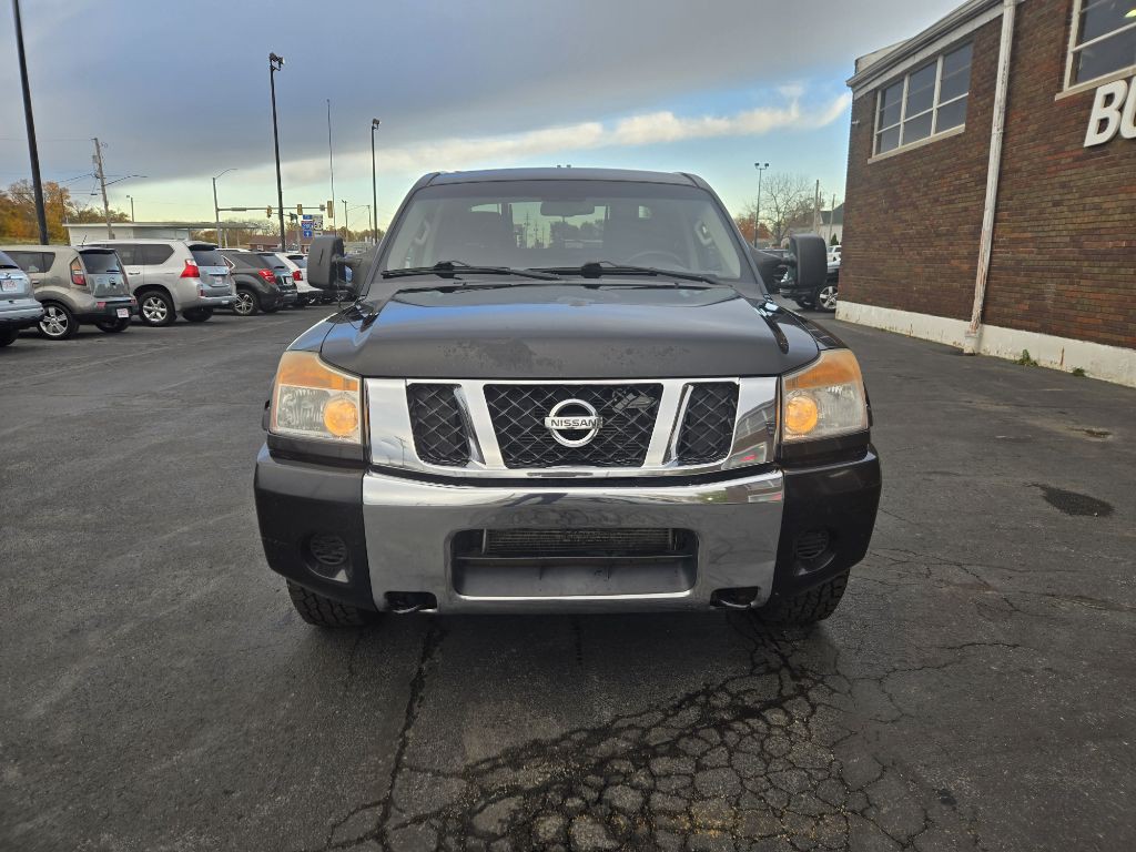 2012 Nissan Titan Image 3