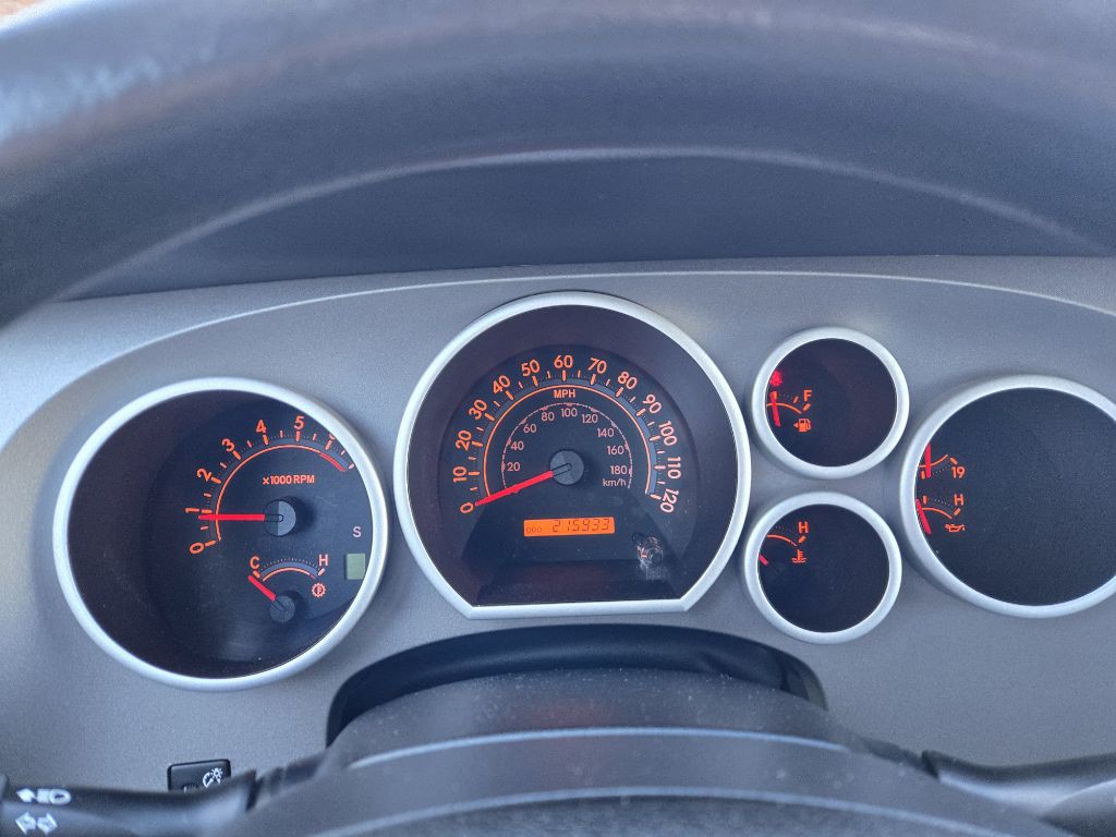 2010 Toyota Tundra Image 13