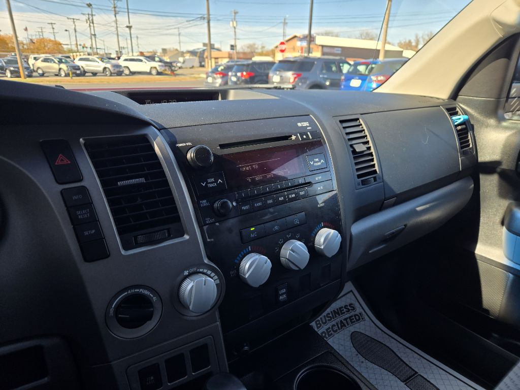 2010 Toyota Tundra Image 16