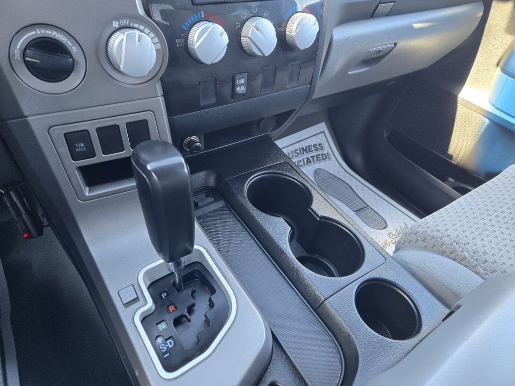 2010 Toyota Tundra Image 17
