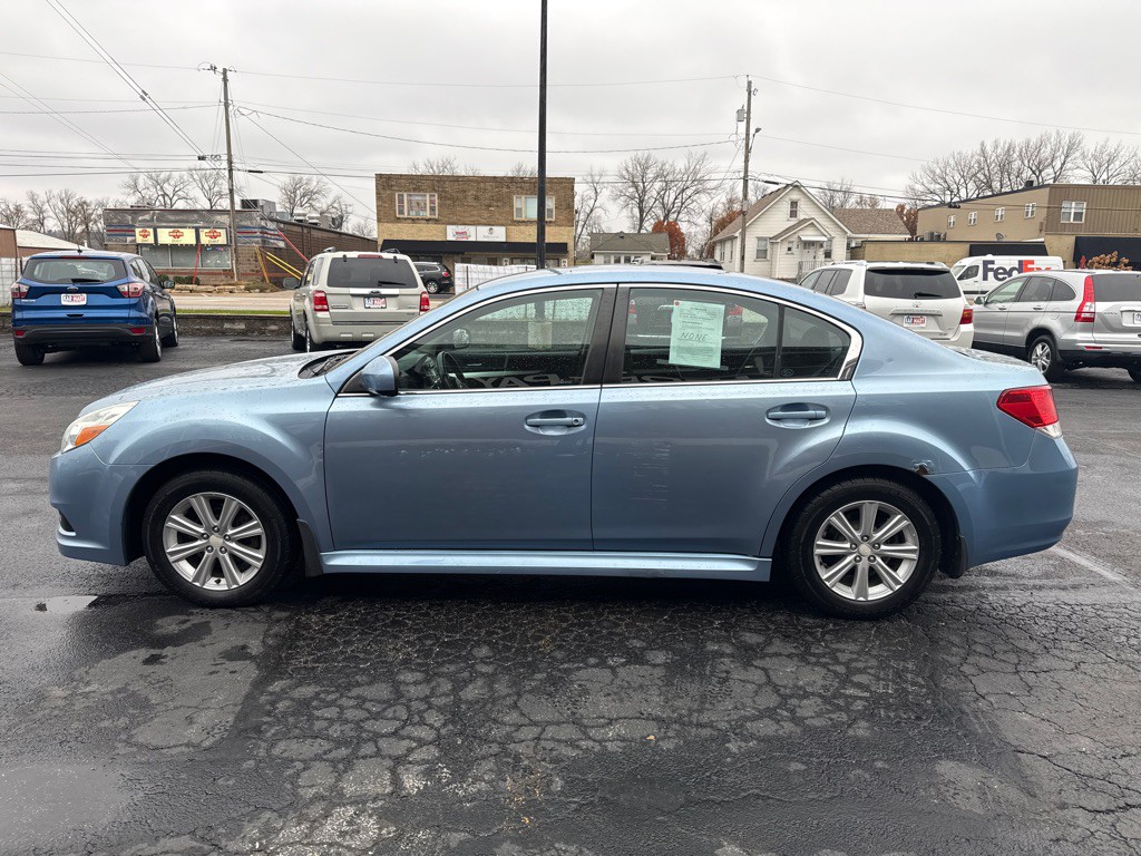 2012 Subaru Legacy Image 4