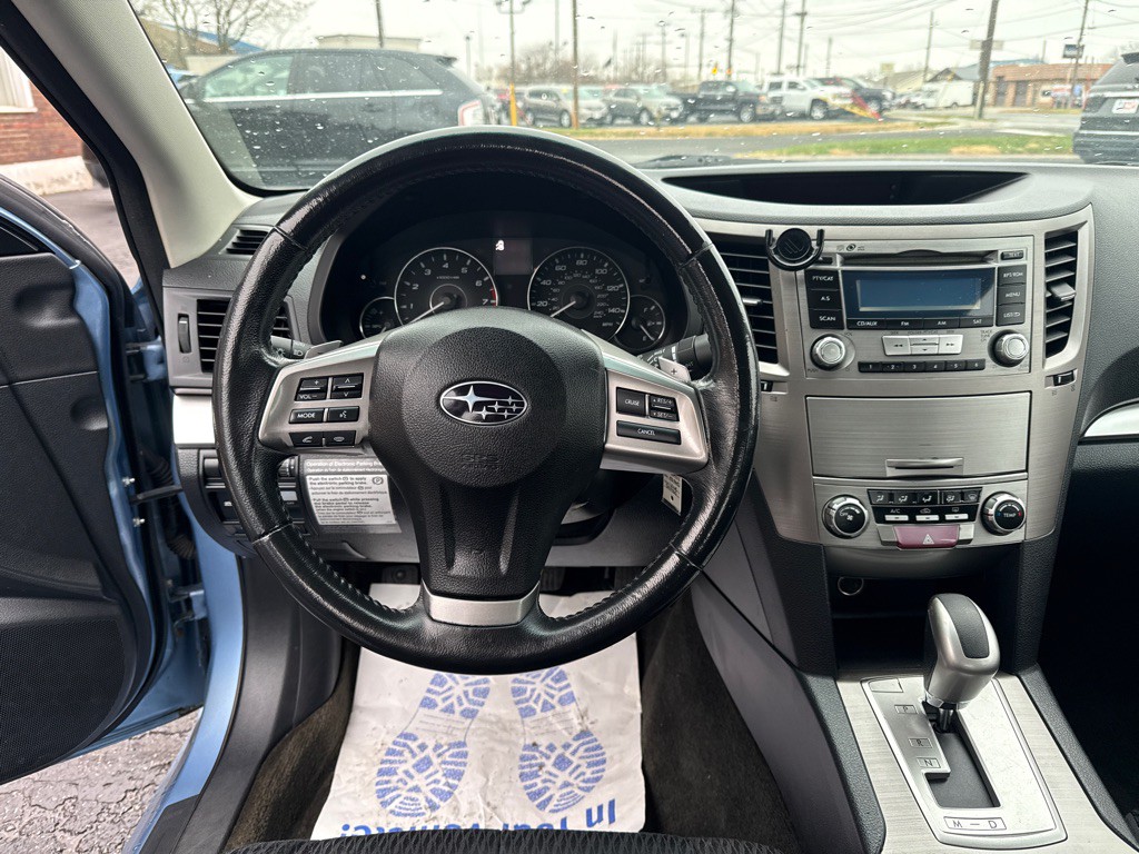 2012 Subaru Legacy Image 9