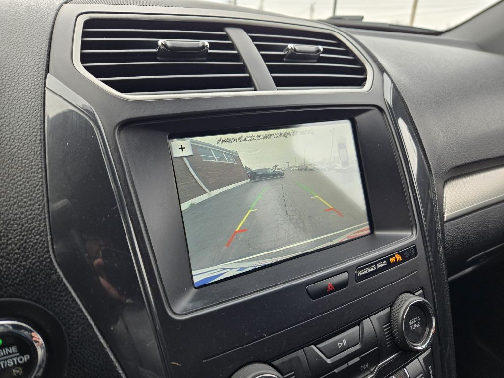 2018 Ford Explorer Image 18