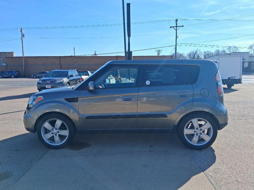 2010 Kia Soul Image 2